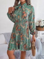 Rochie Scurta Julieta Vernil cu Print Floral Portocaliu Plisata