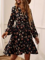 Rochie Scurta Michaela Neagra cu Frunze Maro si Bej