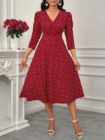 Rochie Midi Carmen Rosie cu Inimioare Albe