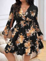 Rochie Scurta Elanti Neagra cu Print Floral Portocaliu - Marimi Mari