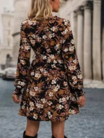 Rochie Scurta Hylta Neagra cu Imprimeu Floral Maro - imagine 2