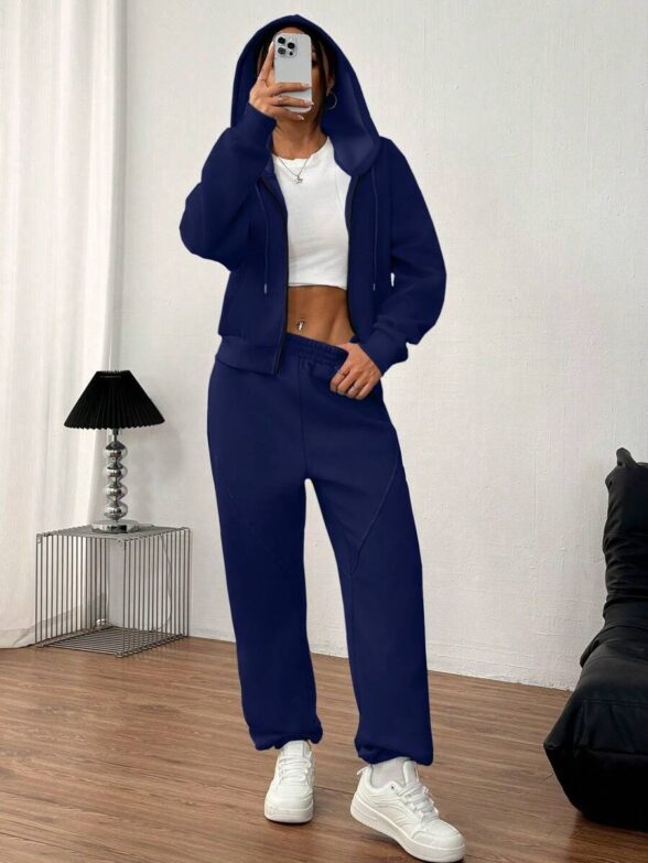 Trening Dama Ninna Bleumarin