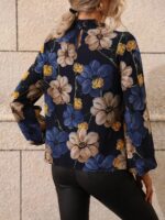 Bluza Dama Ariana Neagra cu Print Floral Albastru si Bej - imagine 2