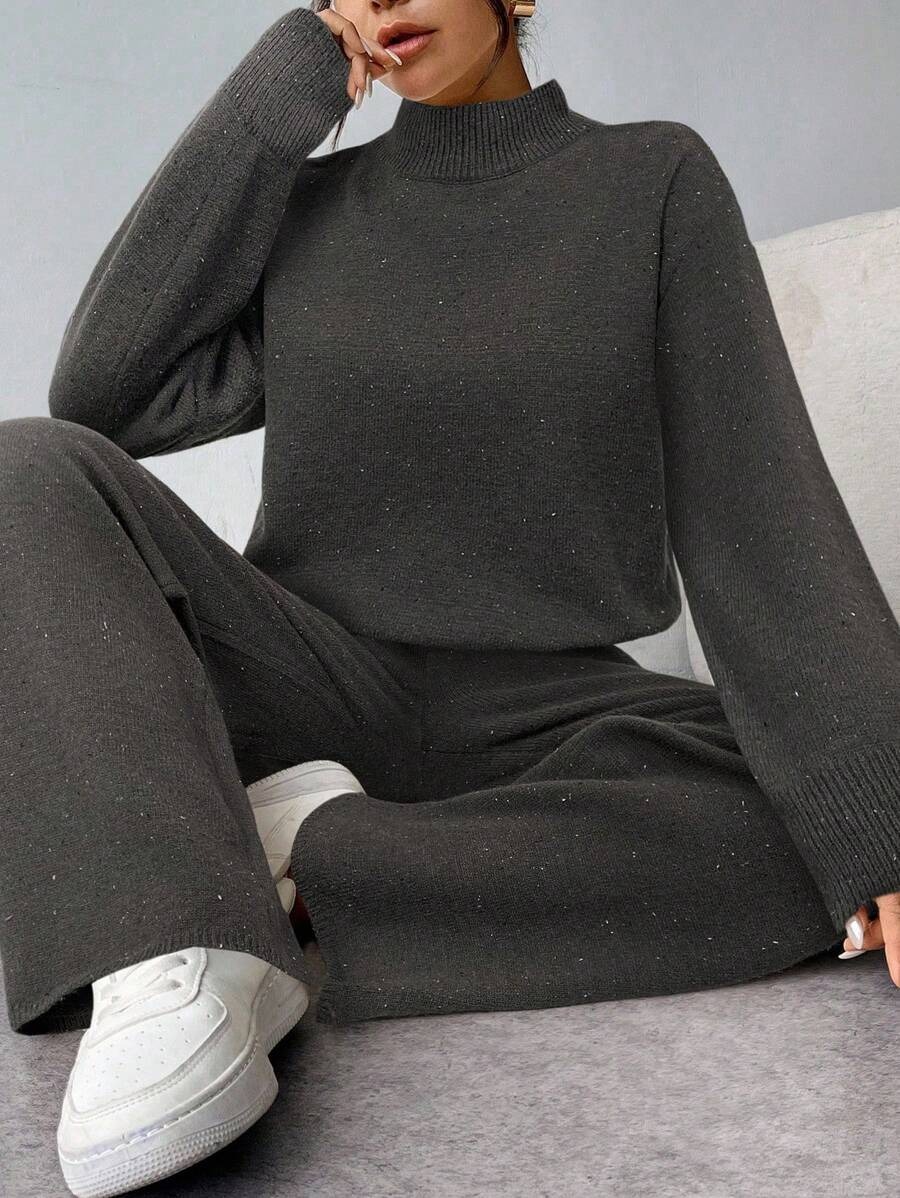25 Compleu Tricotat cu Pantalon Raluka  Gri - imagine 4