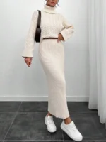 Compleu Tricotat cu Fusta Lunga Corina Bej