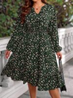 Rochie Scurta Iuliana Verde cu Print Alb si Negru - Marimi Mari