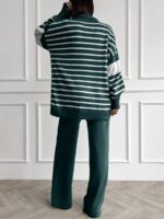 Compleu Tricotat cu Pantalon Patricia Verde Inchis cu Dungi Albe - imagine 2