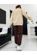 Trening Dama Petra format din Pantalon Maro si Bluza Crem - imagine 2