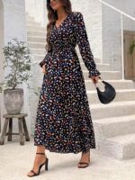 Rochie Midi Gezen Bleumarin cu Inimioare Colorate