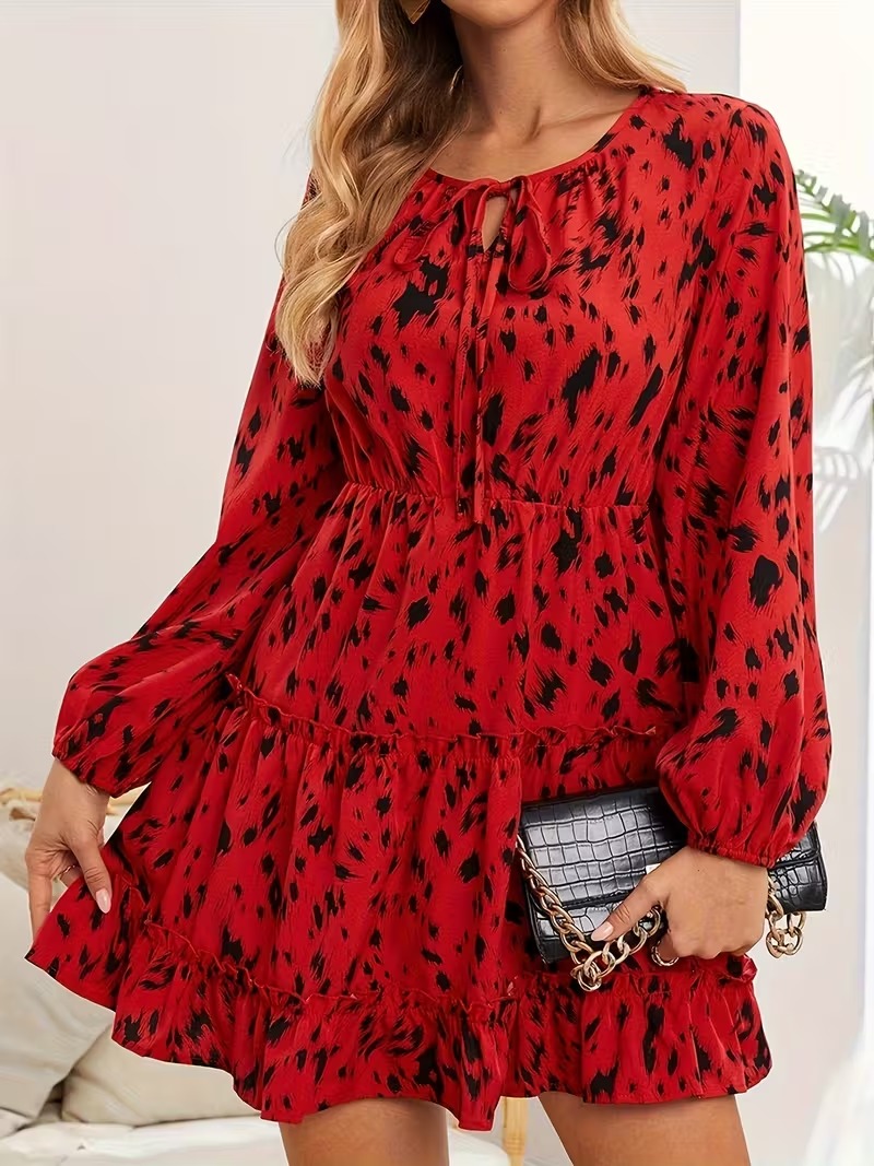 25 Rochie Scurta Skade Rosie cu Print Negru - imagine 1