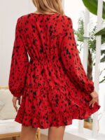 Rochie Scurta Skade Rosie cu Print Negru - imagine 2