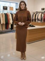 Compleu Tricotat format din Rochie fara Maneci si Bluza Amorina Maro - imagine 3