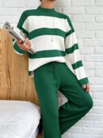 Compleu Tricotat cu Pantalon Carlota Verde cu Dungi Albe - imagine 3
