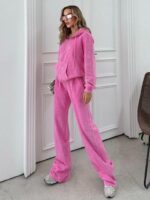 Trening format din bluza cu fermoar si pantalon evazat aspect prespalat Skylar Roz cu Pietre