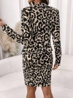 Compleu Clara cu Animal Print format din Sacou si Fusta Scurta - imagine 2