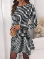 Rochie Scurta Simina Alba cu Print Geometric Negru - imagine 3