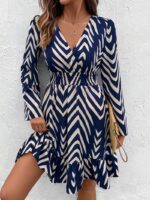 Rochie Scurta Jolie Bleumarin cu Print Geometric Crem - imagine 2