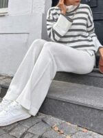 Compleu Tricotat cu Pantalon Martine Alb cu Dungi Gri - imagine 3