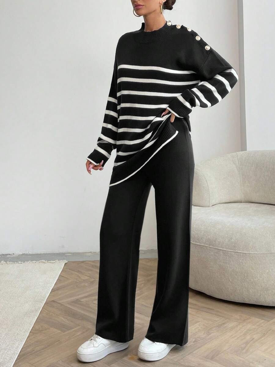 32 Compleu Tricotat cu Pantalon Amelie Negru cu Dungi Albe - imagine 1