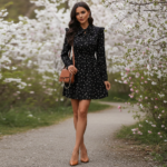 Rochie Scurta Marimar Neagra Cu Model Floral - imagine 4