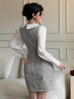 Rochie Scurta Sumaya Alba cu Print Geometric Negru si Maneci Albe - imagine 2