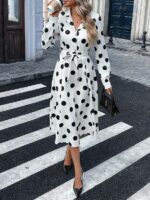 Rochie Midi Sabrina Alba cu Buline Negre