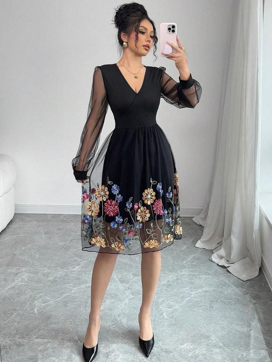 24 Rochie Scurta Irma Neagra cu Broderie Multicolora - imagine 1