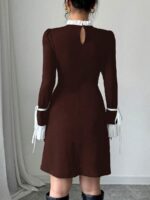 Rochie Scurta Melen Maro cu Mansete Albe - imagine 2