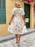 Rochie Scurta Milena Alba cu Print Floral Rosu - imagine 2