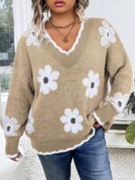 Pulover Tricotat Alexia Bej cu Flori Albe - Marimi Mari - imagine 4