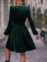 Rochie Scurta Elaisa Verde din Catifea - imagine 2