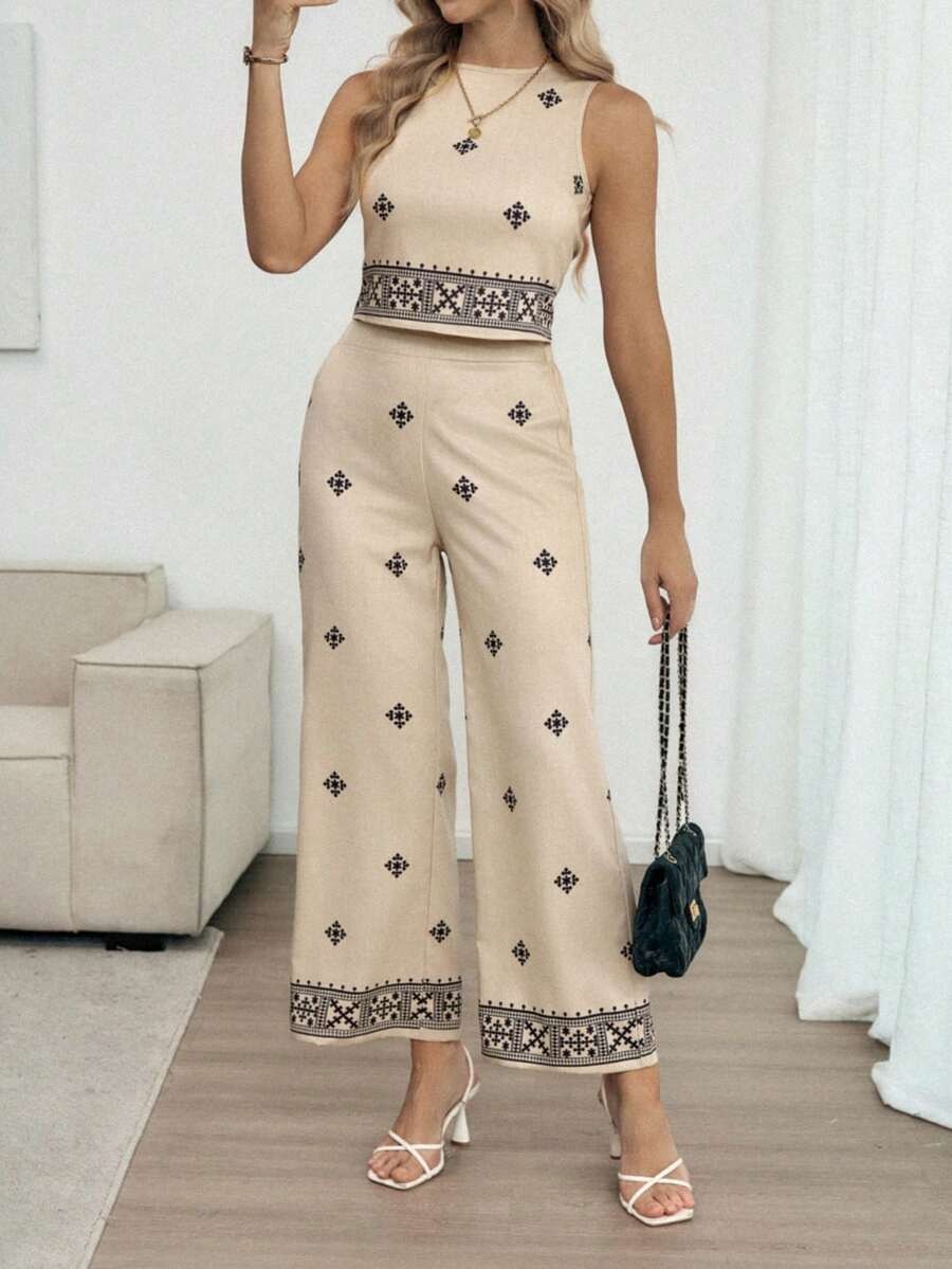 54 Compleu cu Pantalon Mennie Crem cu Print Negru - imagine 1