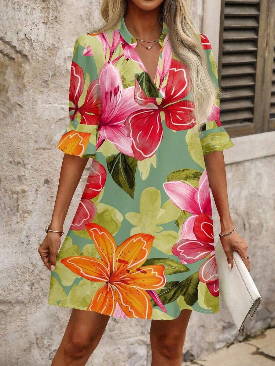 8 Rochie Scurta Doris Vernil cu Print Floral Multicolor - Marimi Mari - imagine 1
