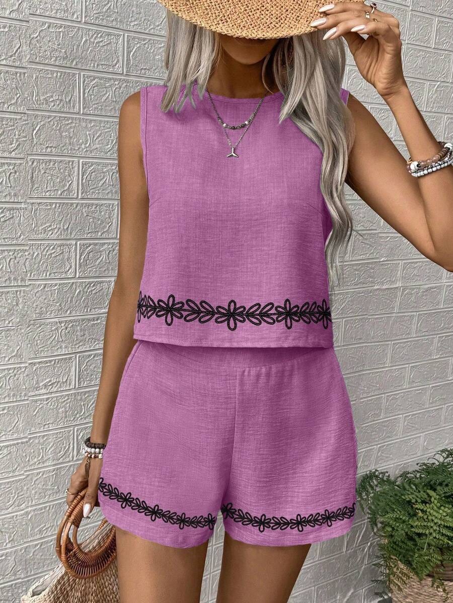 1951 Compleu Senaida Violet cu Print Negru format din Top si Pantalon - imagine 1