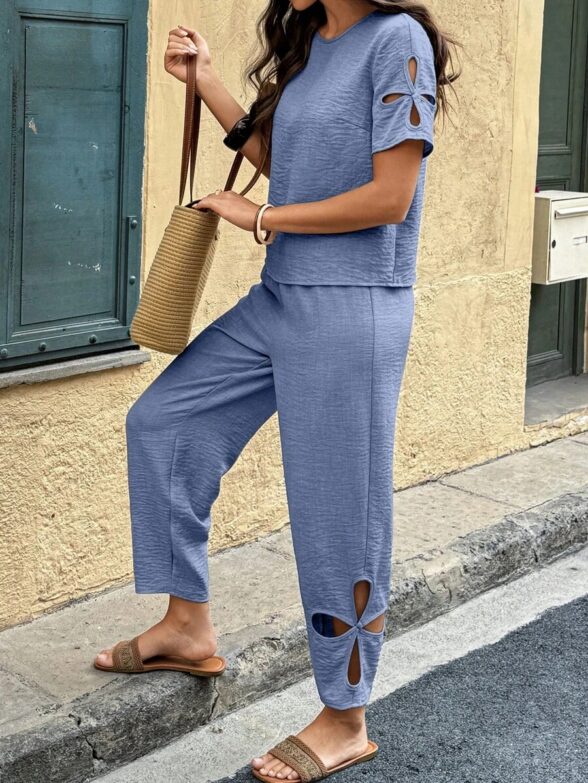 Compleu Fabine Albastru format din Vesta si Pantalon