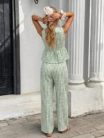 Compleu Mesada Alb cu Carouri Verzi format din Vesta si Pantalon - imagine 2