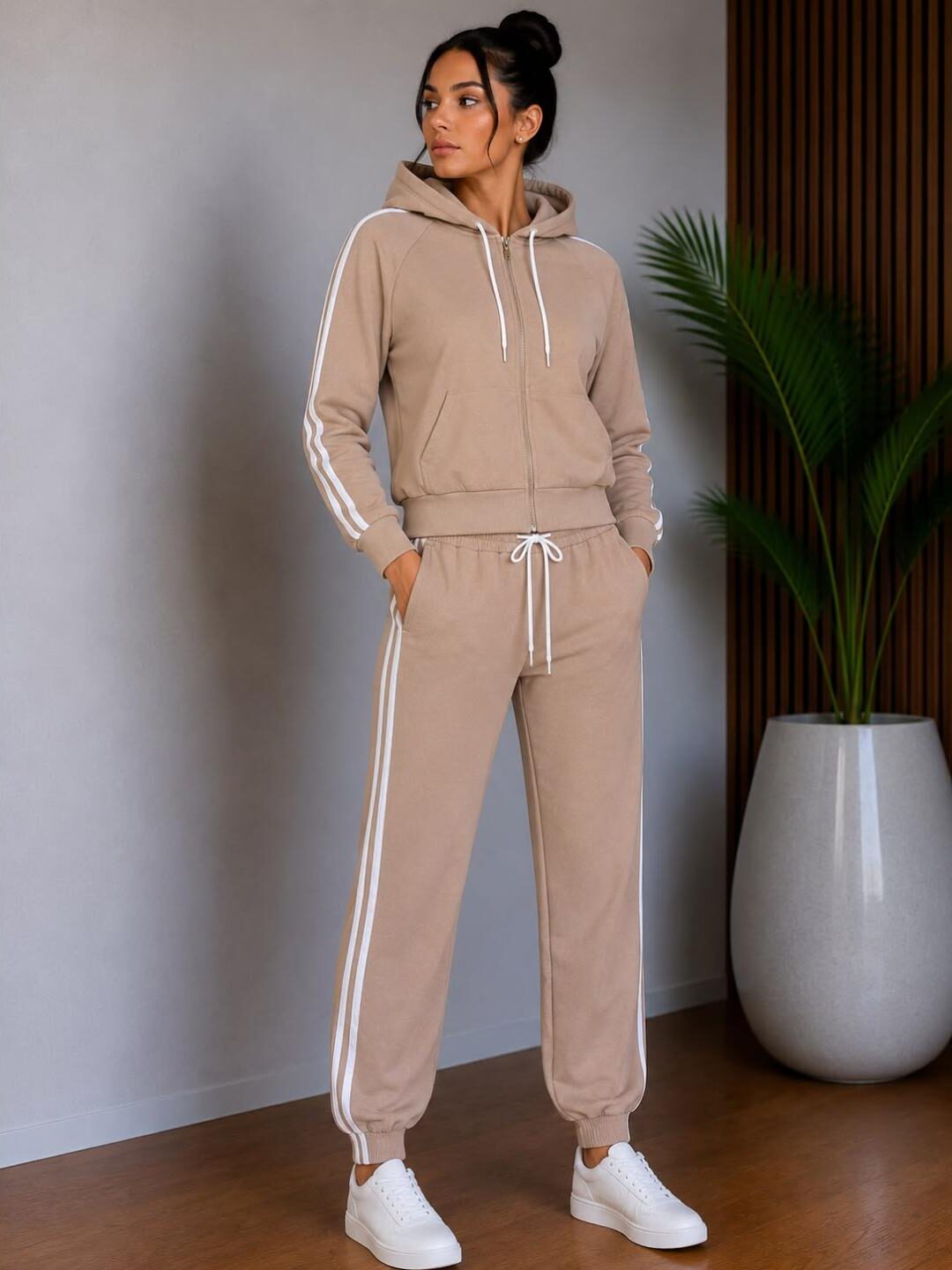 4877 Trening format din bluza cu fermoar si pantalon Kersten Bej - imagine 1