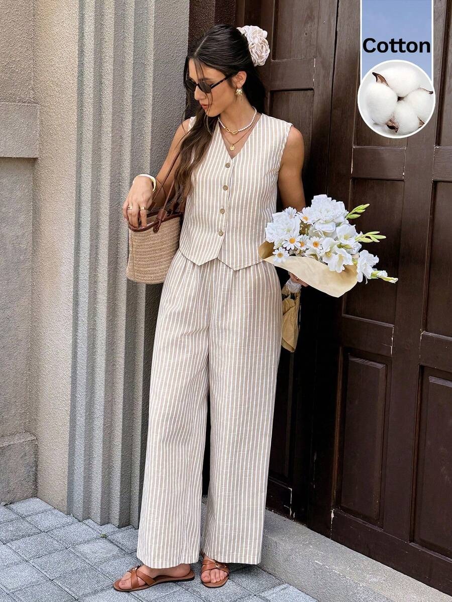 5920 Compleu Regan Maro Deschis cu Dungi Albe format din Vesta si Pantalon - imagine 1