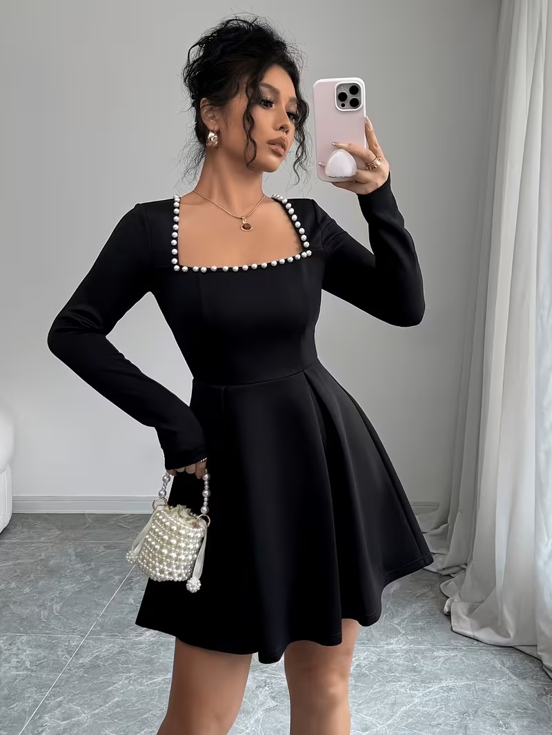 10042 Rochie Scurta Fathia Neagra cu Perle - imagine 1