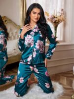 Compleu de Noapte cu Pantalon Nikka Albastra cu Print Floral - imagine 4