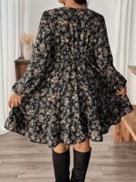 Rochie Scurta Alma Neagra cu Print Floral si Dantela - Marimi Mari - imagine 2