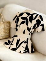 Jacheta Dama Madita Bej cu Print Tropical Negru - imagine 2