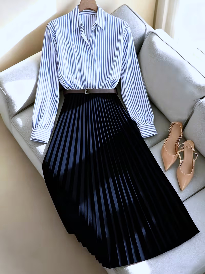 9820 Rochie Midi Flavia Bleumarin Plisata cu Top in Dungi - imagine 1