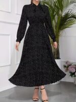 Rochie Lunga Sinika Neagra cu Buline Albe